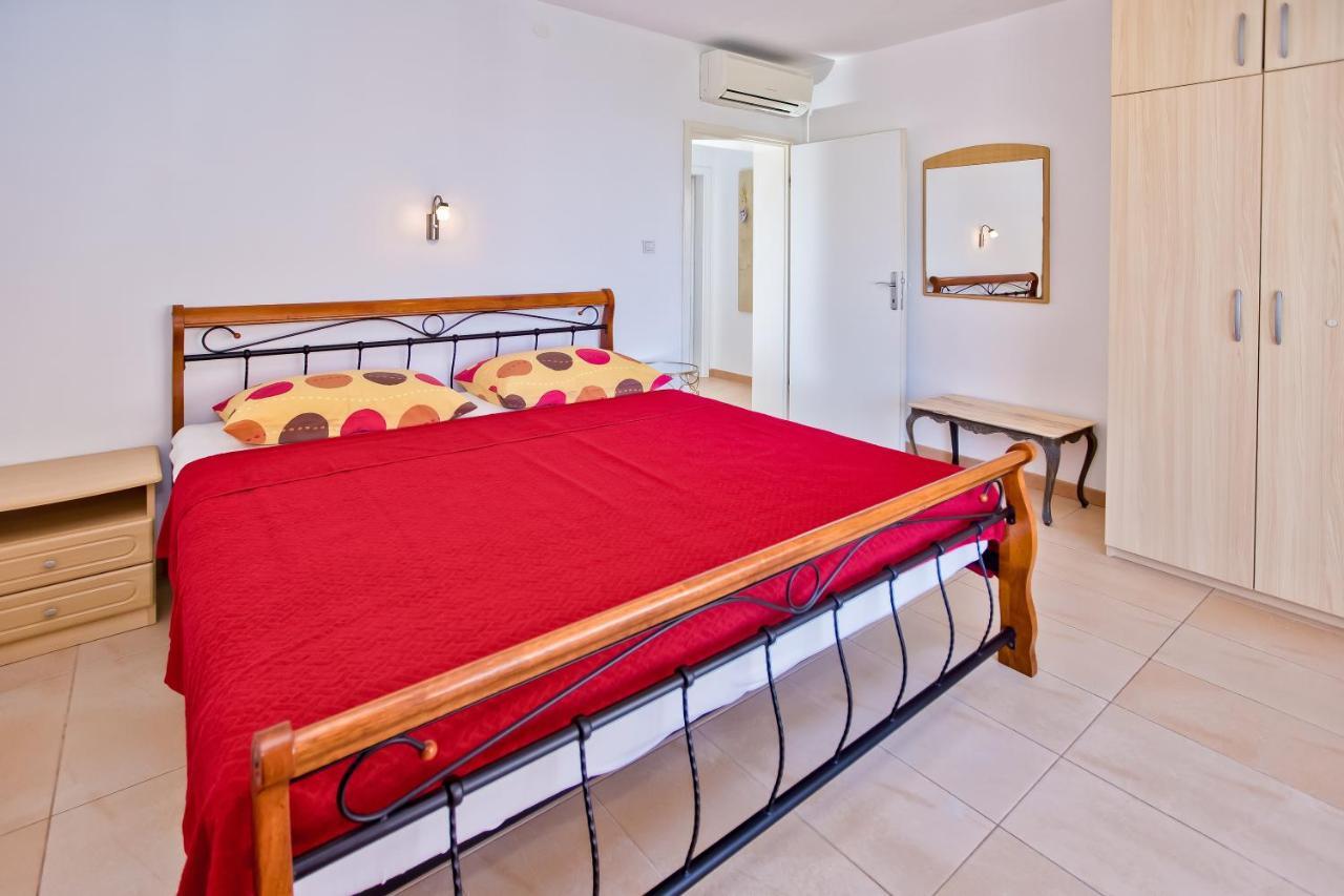 Apartments Hruban Hvar Town Exterior photo