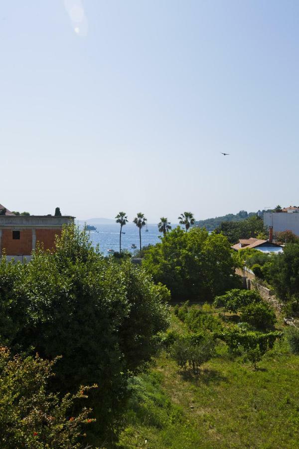 Apartments Hruban Hvar Town Exterior photo