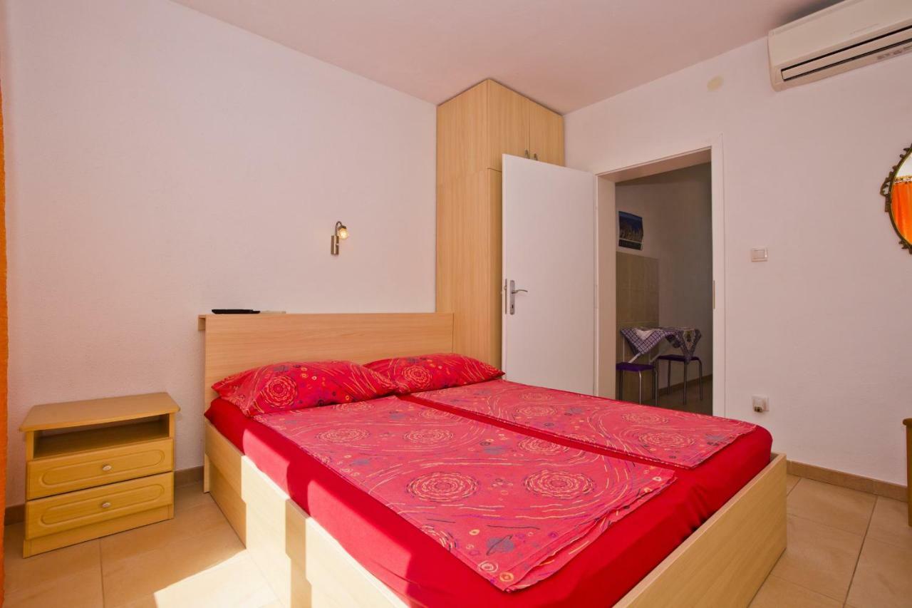 Apartments Hruban Hvar Town Exterior photo