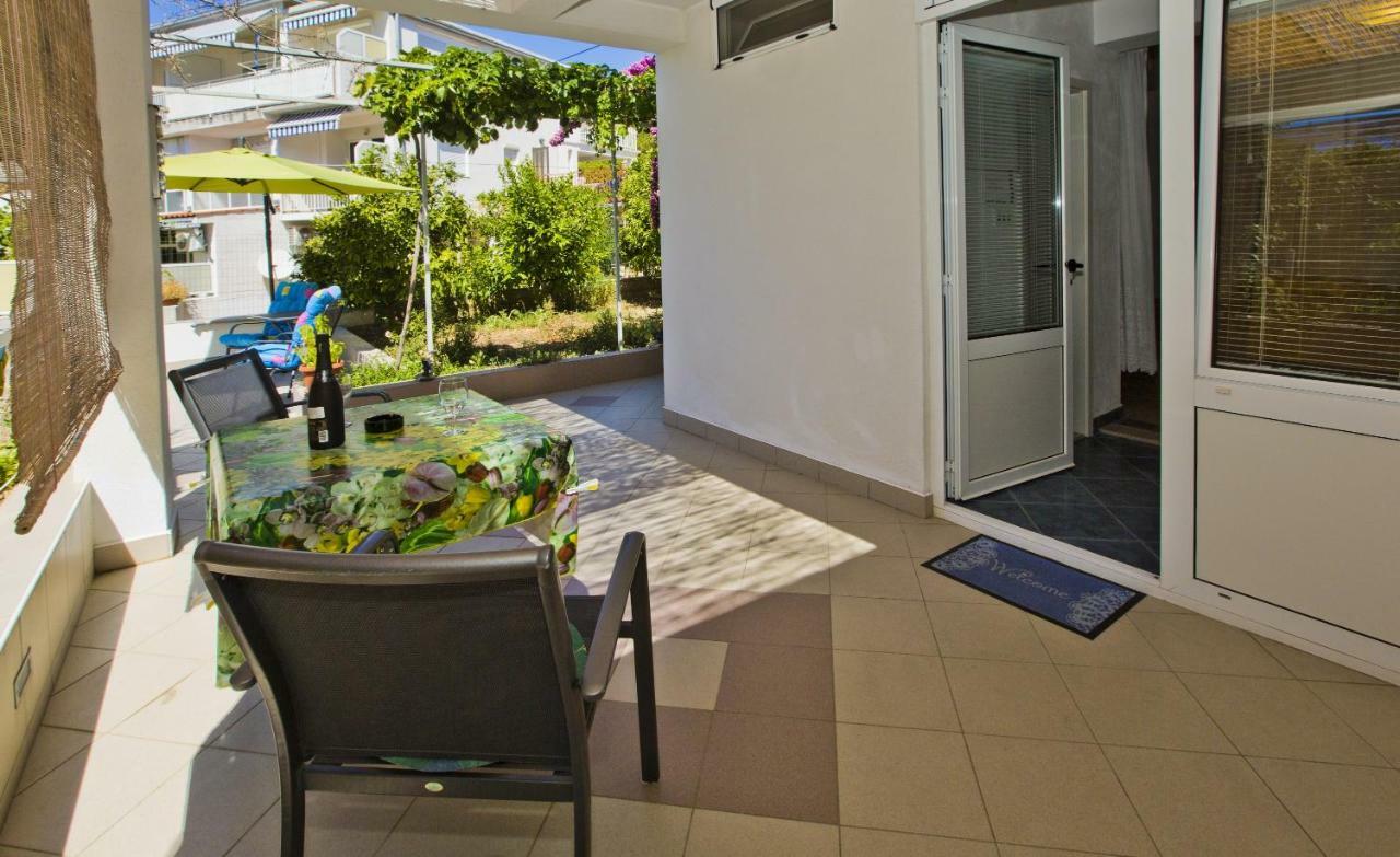 Apartments Hruban Hvar Town Exterior photo